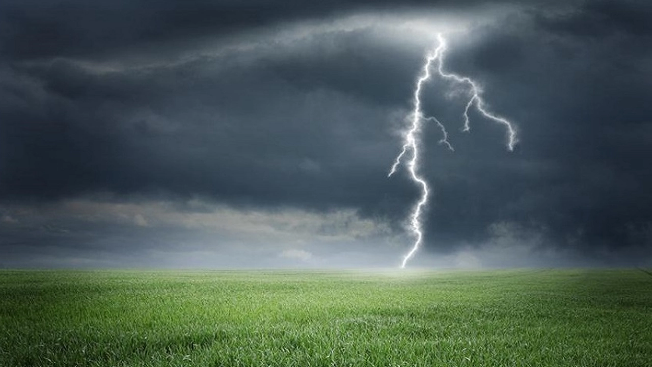 মিঠামইনে বজ্রপাতে কৃষকের মৃত্যু