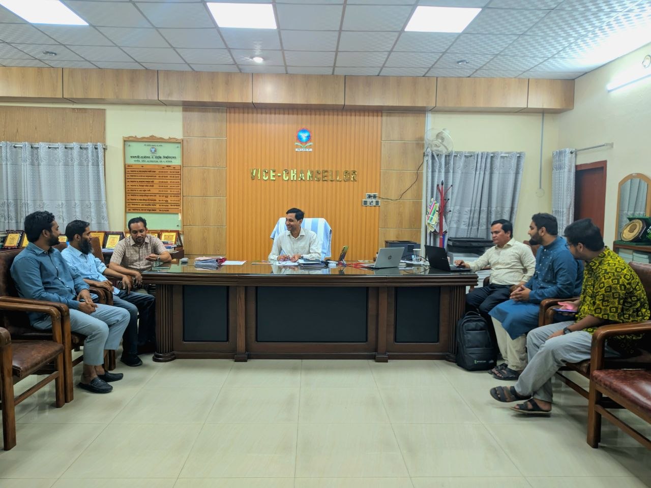 রুয়েট অ্যালামনাইদের সংযুক্ত করবে ‘রুয়েট অ্যালামনাই নেটওয়ার্ক'