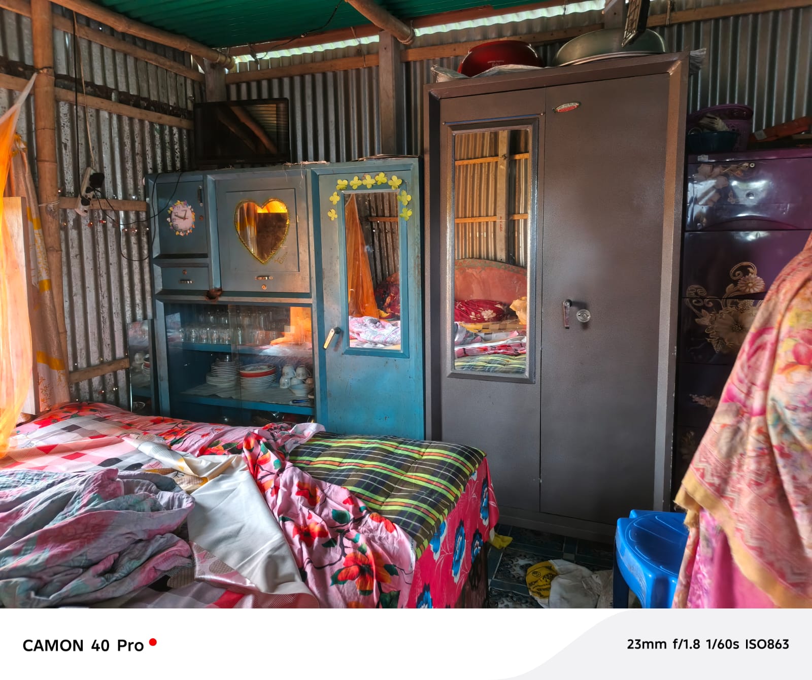 আড়াইহাজারে এক রাতে তিন বাড়িতে ডাকাতি