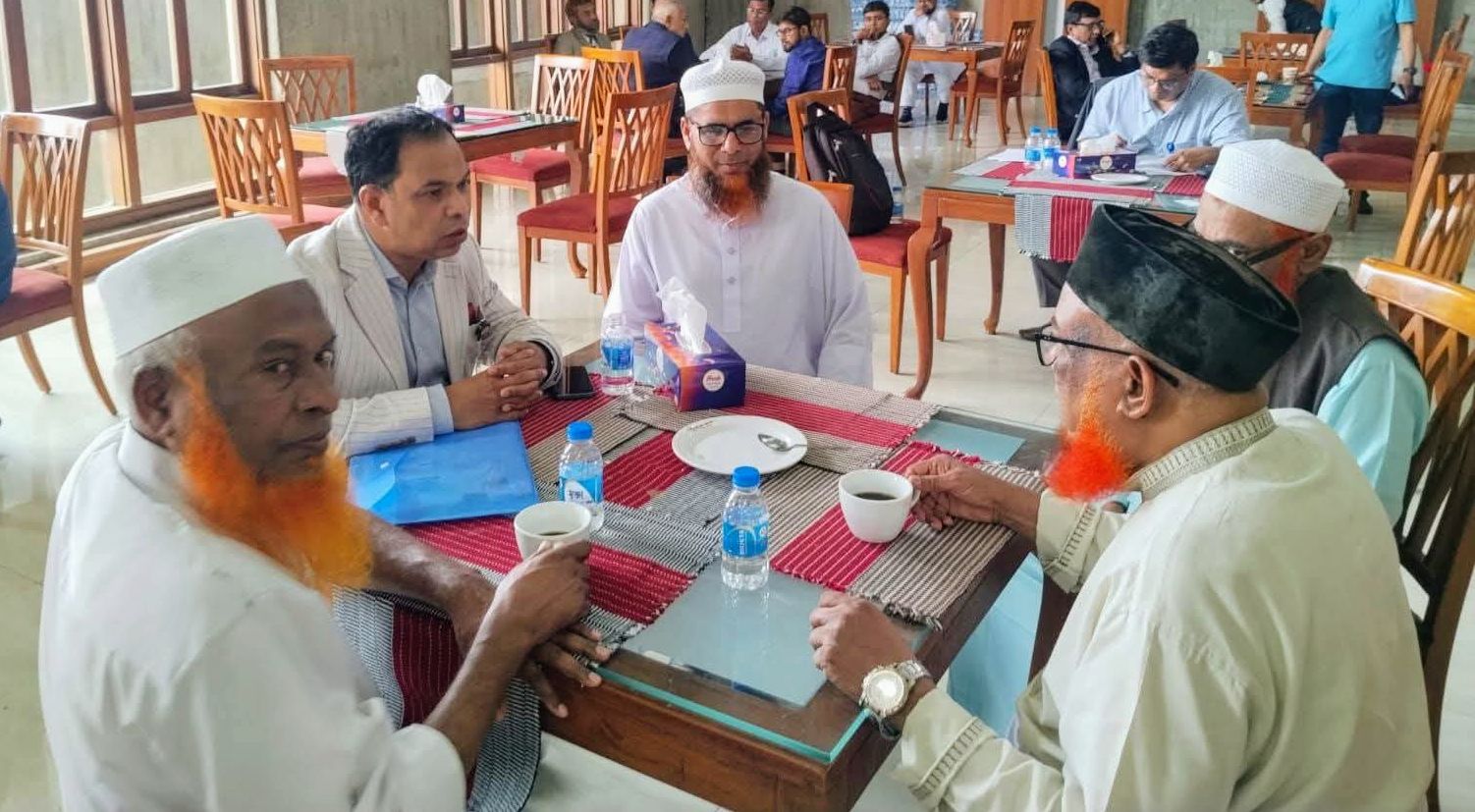 জাতীয় সংসদ অধিবেশন পর্যবেক্ষণে সংসদে ইমাম সমিতির নেতৃবৃন্দ
