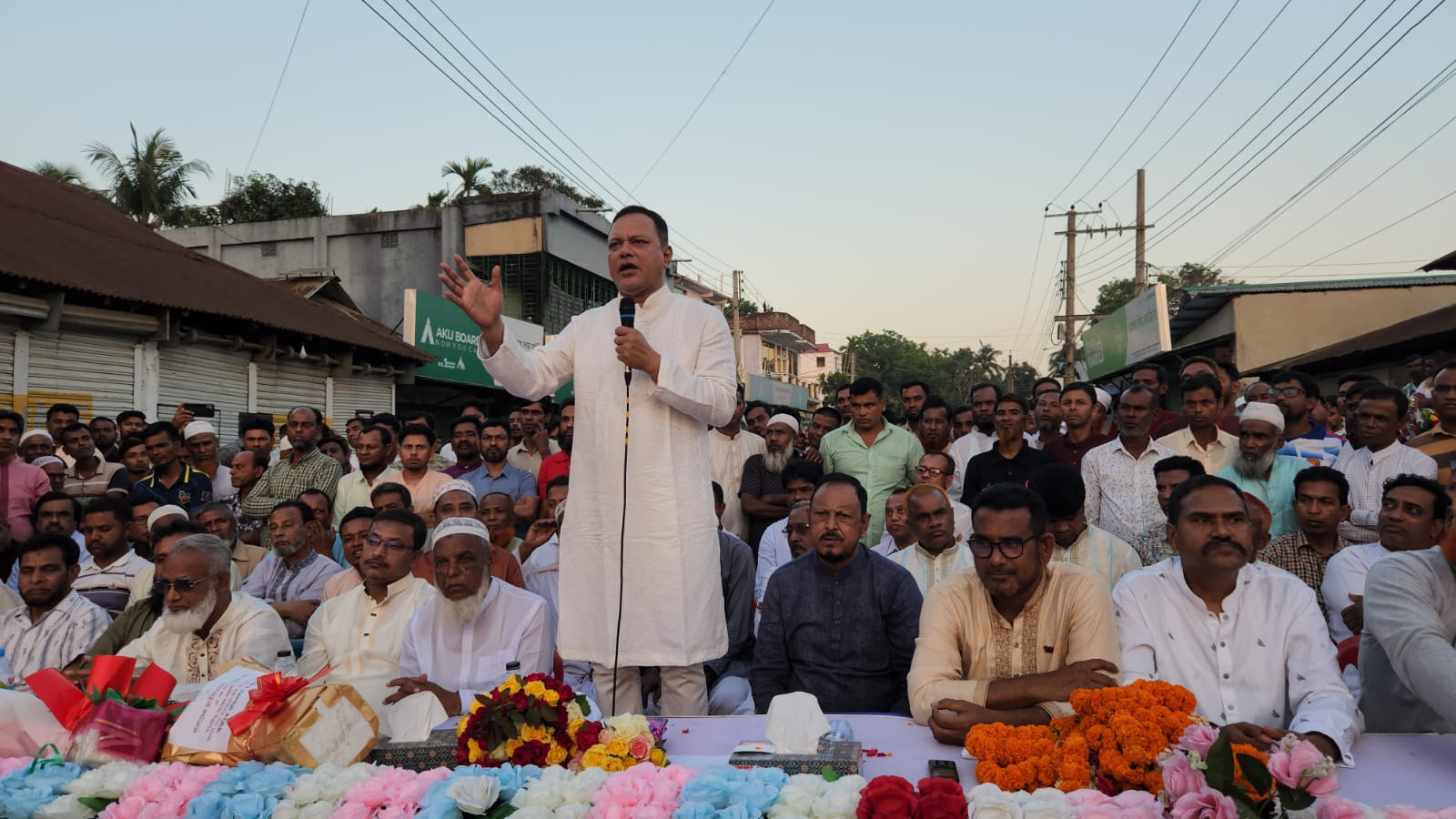চাঁদাবাজি, সন্ত্রাস, মাদকসহ বন্ধে হটলাইন চালু করার ঘোষণা দিলেন এমপি রুবেল