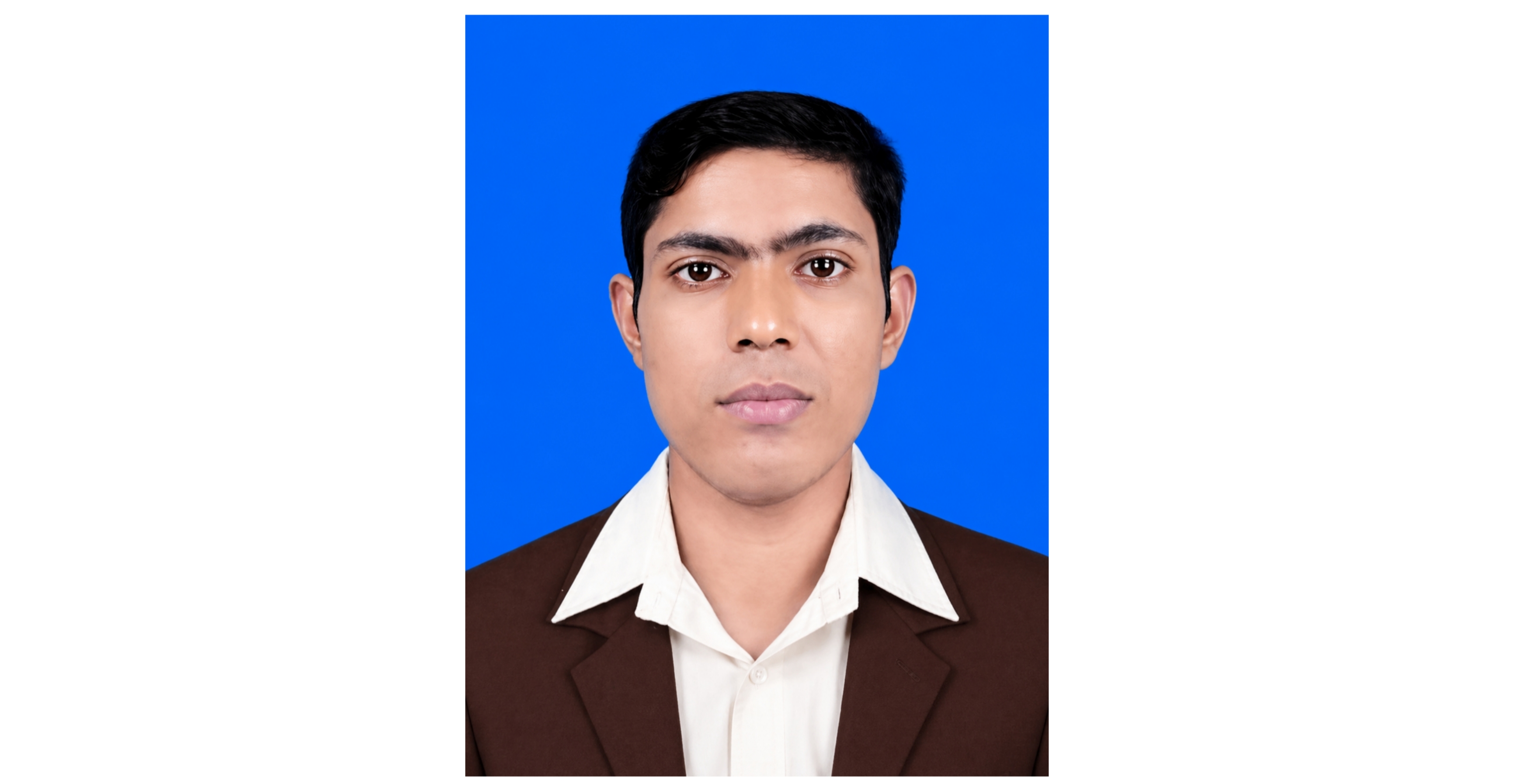 টিসিবির পণ্য বিতরণে বিশৃঙ্খলা: পুলিশকে মারধর ও বদলির হুমকিতে বাবা-ছেলে গ্রেপ্তার