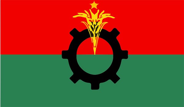 খুলনা প্রেসক্লাব ঘটনা: ৪ শ্রমিকদল নেতাকে শোকজ, বিএনপির তদন্ত কমিটি গঠন