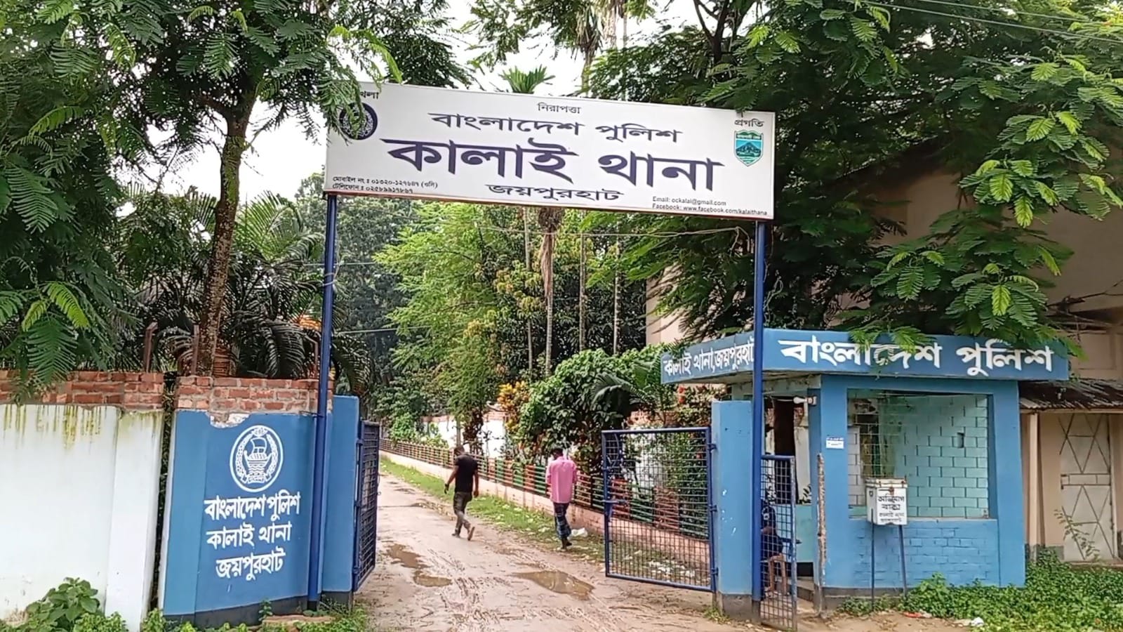 কালাইয়ে ভটভটি উল্টে যাত্রী নিহত