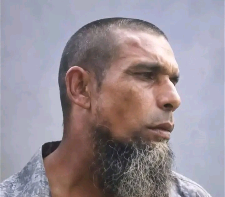 দিঘলিয়ায় শিশুর সঙ্গে অনাকাঙ্ক্ষিত আচরণের অভিযোগে আটক ১