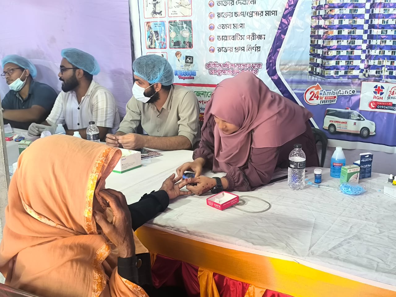 কালিয়াকৈরে রুমাইসা জেনারেল হাসপাতালের  উদ্যোগে ফ্রি মেডিকেল ক্যাম্প অনুষ্ঠিত