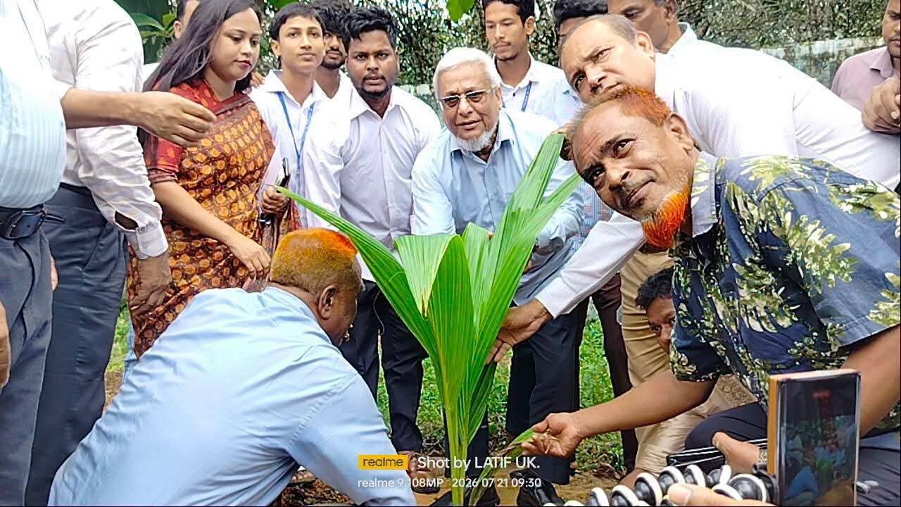 উখিয়া বিশ্ববিদ্যালয় কলেজে বৃক্ষরোপণ অভিযানের উদ্বোধন করলেন এমপি শাহজাহান চৌধুরী