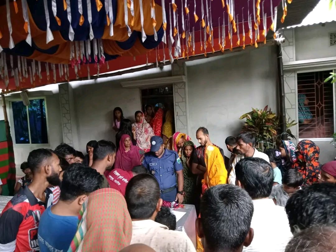 নাটোরে কিশোরীর বাল্যবিয়ে বন্ধ, কনের বাবাকে ১০ হাজার টাকা জরিমানা